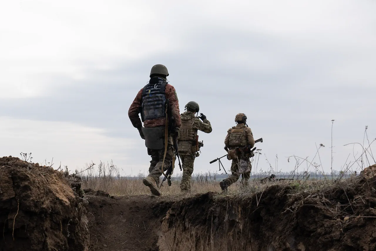 Ukrainian Forces Mobilize Heavy Equipment to Strengthen Defenses Amid Rising Tensions in Sumy Region