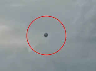 New Footage of Mysterious Object Over Texas Sparks Renewed UFO Debate, Resident Describes Baffling Sighting