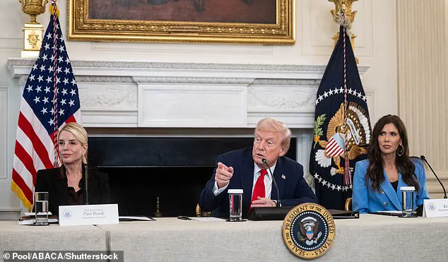 New Dossier Claims Hidden Links Between Antifa, Homelessness Advocacy Groups, and Billionaire Donors, Trump Allies Call It a Blueprint for Far-Left Dismantling