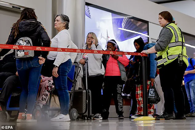 Coast-to-Coast Storm System Triggers Flight Delays, Ground Stops at Busiest Airports as Thanksgiving Travel Disruptions Mount