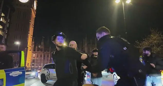 Twitch Streamer Krimoe Arrested in London Stunt Condemned as 'Idiotic' and 'Reckless' by Public and Law Enforcement