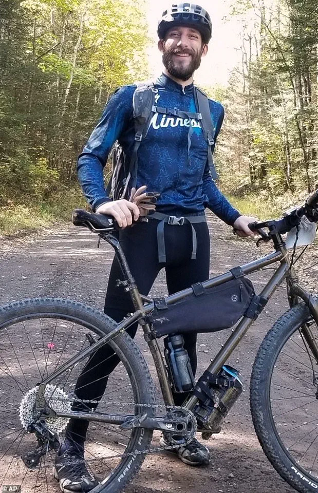 Fatal Shooting of Registered Nurse Sparks Protests and Clashes with Federal Agents in Minneapolis