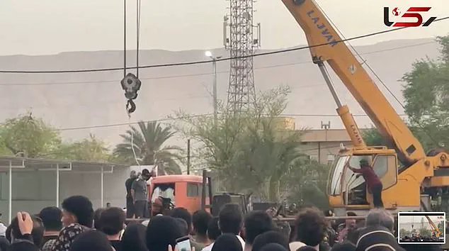 Iranian Regime Accused of Executing Protesters Amid Crackdown, Fabricating Death Records to Conceal Violence