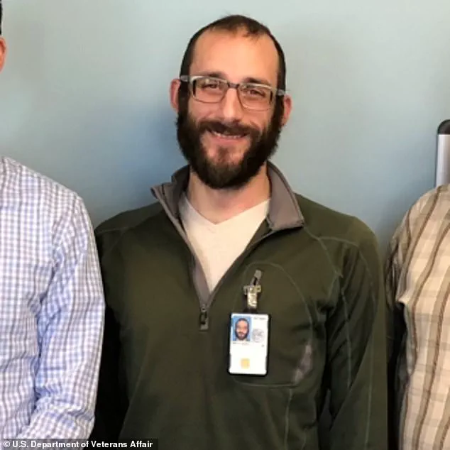 Mystery Mission Sparks Speculation: 'Unusual Activity' Noted by Aviation Experts as Boeing C-40B Heads West