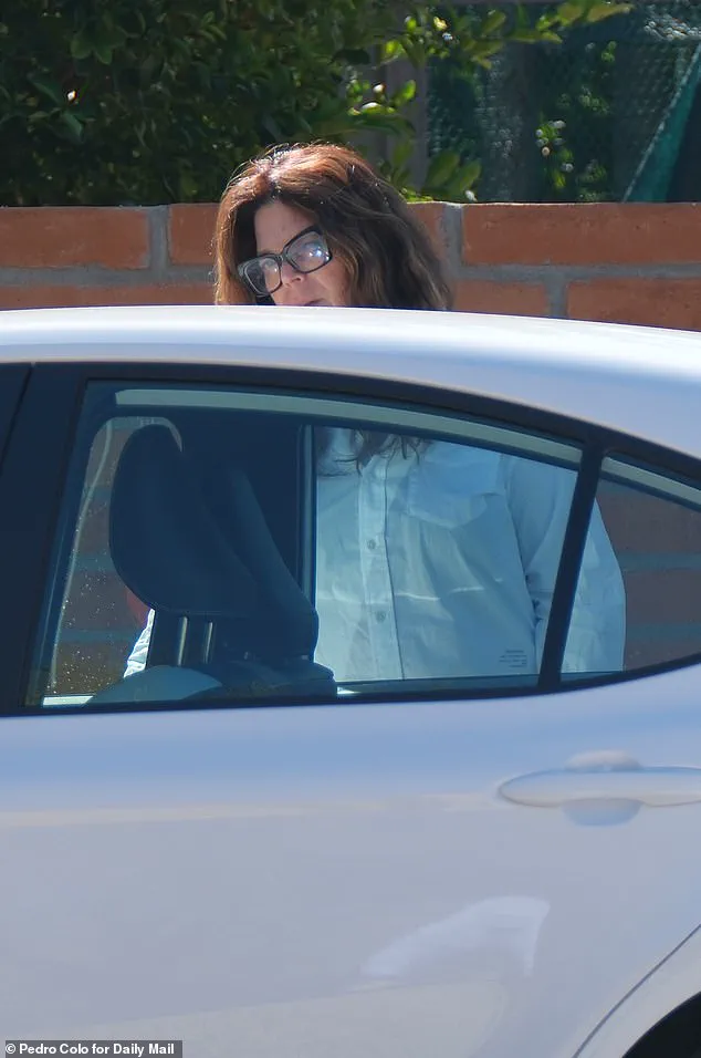 Family Intensifies Search for Missing Nancy Guthrie as FBI Investigates Clues in Arizona