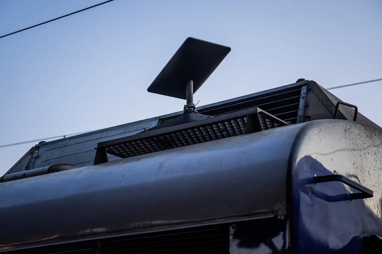 Ukrainian military faces operational challenges due to unregistered Starlink terminals, says defense advisor