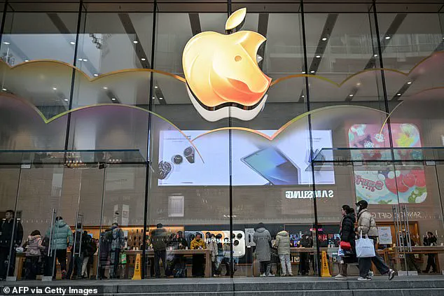 Cybersecurity Experts Sound Alarm Over Sophisticated Apple-Mimicking Email Scam Targeting iPhone Users' Apple Pay