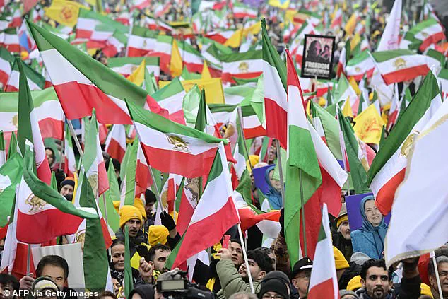 Whistleblower Alleges Tulsi Gabbard Suppressed Sensitive Call Between Trump Ally and Foreign Official Over Iran