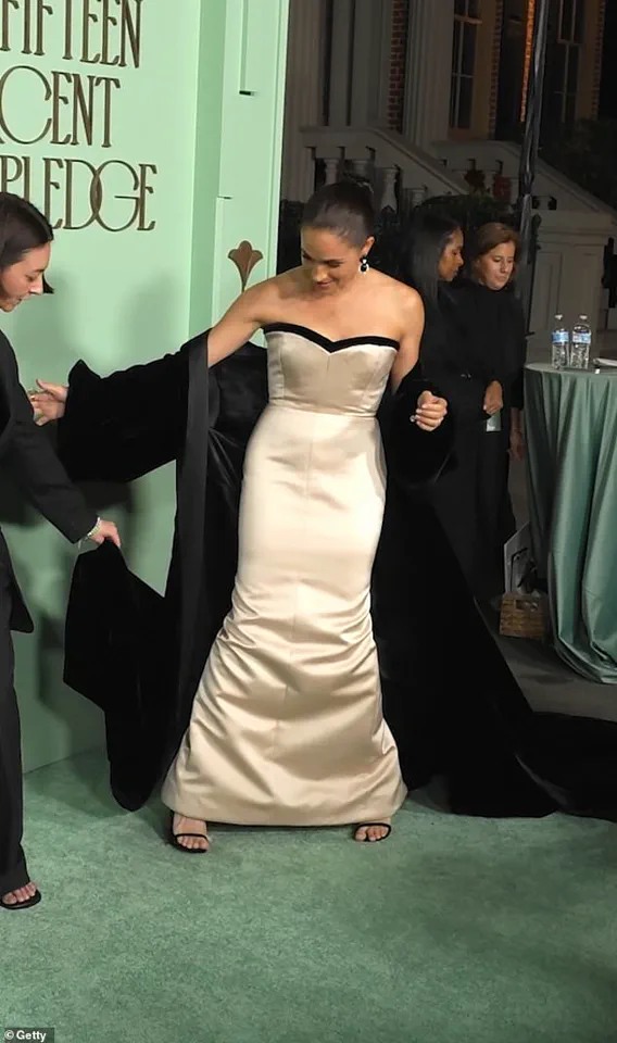 Meghan Markle Shines in Custom Charles Harbison Gown at 2026 Fifteen Percent Pledge Gala, Honoring Black Fashion Pioneer Zelda Wynn Valdez Amid Rumors