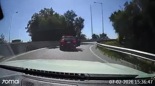 Dashcam Footage Captures Chilean Driver's Defiant Move Against Armed Robbers