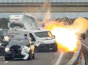 Dashcam Footage Captures Chilean Driver's Defiant Move Against Armed Robbers