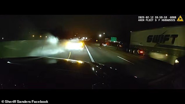 High-Speed Chase Erupts After Drunk Driver Refuses Traffic Stop, Sheriff's Deputy Pursues in Tense Standoff on I-5