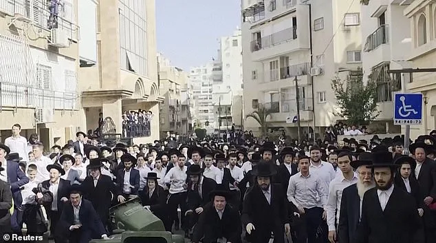 Ultra-Orthodox Mob Confrontation in Bnei Brak: Female Soldiers Targeted in Violent Clash