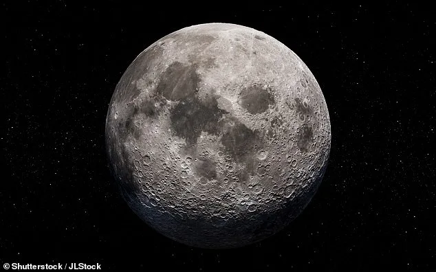 Moon's Shrinkage Revealed: New Cracks Raise Quake Fears for Artemis Missions