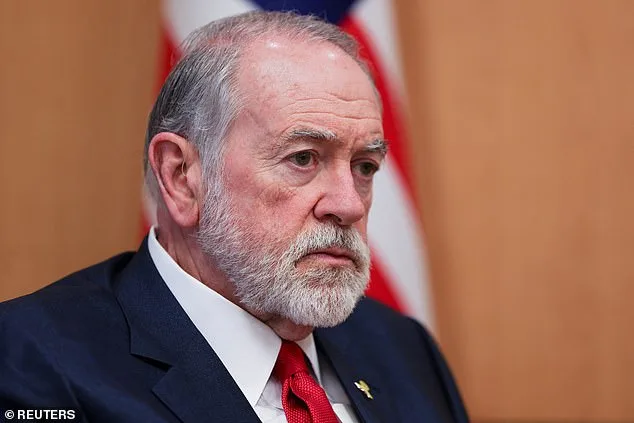 Tucker Carlson Detained at Ben Gurion Airport Amid Diplomatic Tensions with U.S. Ambassador Mike Huckabee