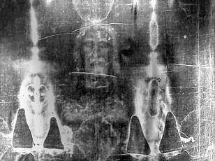 Shroud of Turin Debate Intensifies as Scientists Challenge Medieval Art Theory