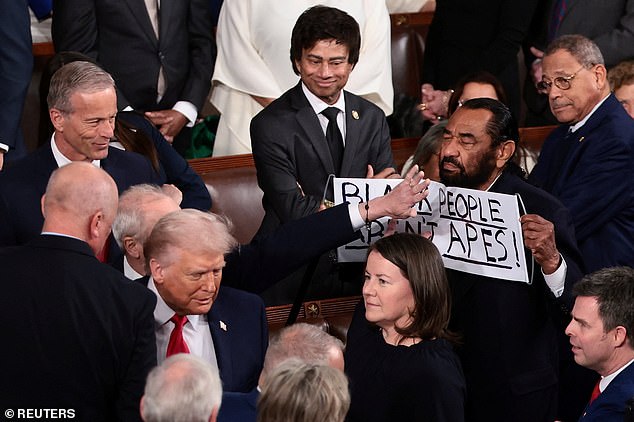 Texas Democrat Ejected from State of the Union After Protesting AI-Generated Obama Video