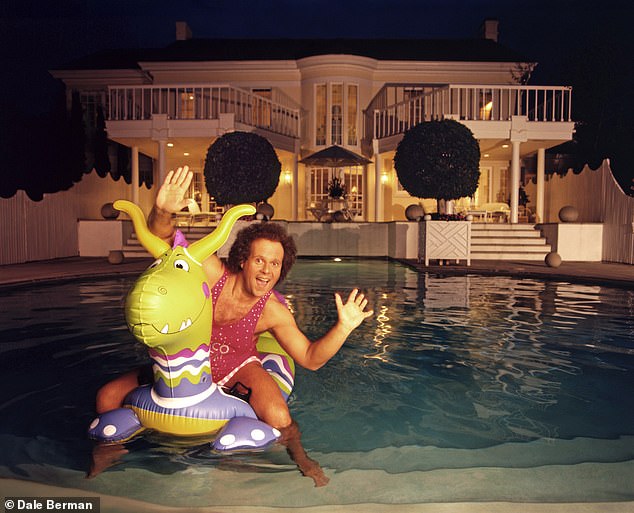 Behind the Glitter: The Hidden Life of Richard Simmons Revealed in a 1996 Photo Shoot