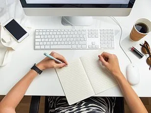 Left-Handed Individuals May Be More Competitive Than Right-Handed Peers, Study Suggests