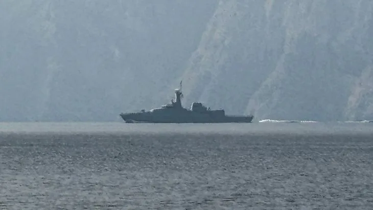 Maritime Insurers Withdraw War Risk Coverage in Gulf of Oman Amid Escalating Conflict, Threatening Energy Prices and Global Markets