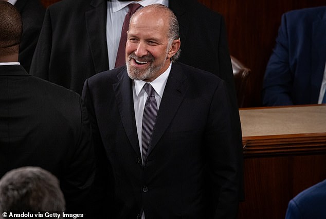 Commerce Secretary Howard Lutnick to Testify Under Oath Over Epstein Ties, Leaked DOJ Document Reveals 2012 Island Visit