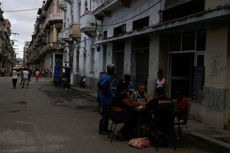 Cuba-Ecuador Diplomatic Crisis Escalates Amid Power Outage and U.S. Sanctions