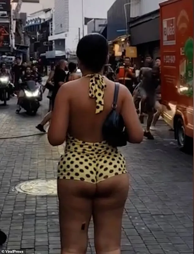 Violent Brawl in Pattaya Leaves Two British Tourists Unconscious, Footage Shows Bodybuilder's Brutal Attack