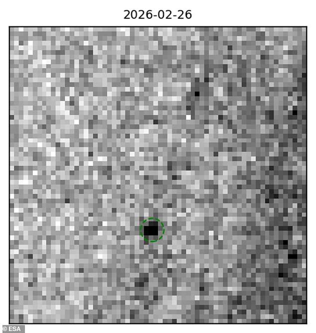 NASA Confirms Massive Asteroid Will Miss Moon in 2032, Eliminating Collision Risk