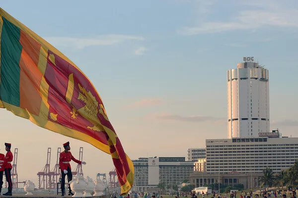 Sri Lanka Evacuates Iranian Freighters Crew Amid Regional Tensions and U.S. Concerns