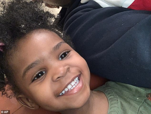 Aliyah Henderson's $2M Bond Set After Daughters Found in Suitcases in Cleveland Park