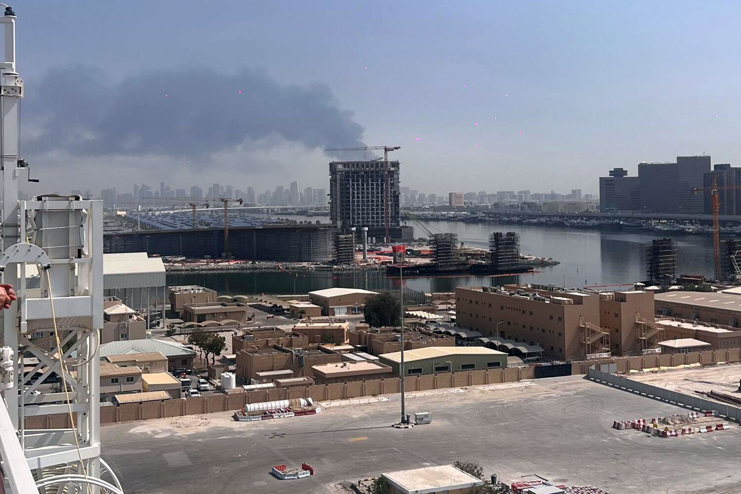 Explosion in Dubai and Fire in Bahrain Fuel Fears of Escalating Gulf Hostilities