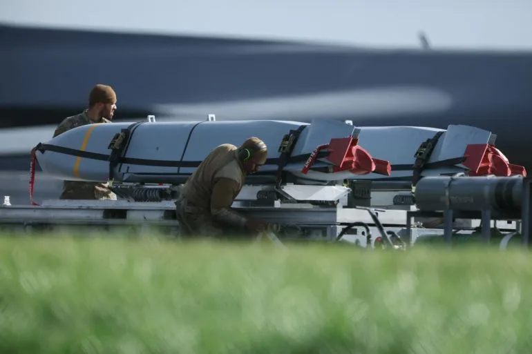 U.S. Ground Troops in Iran Spark Political Firestorm Over War Strategy