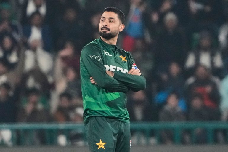 Pakistan's Abrar Ahmed Signs with Sunrisers Leeds in Hundred Auction as ECB Defies India-Pakistan Tensions Over Player Recruitment