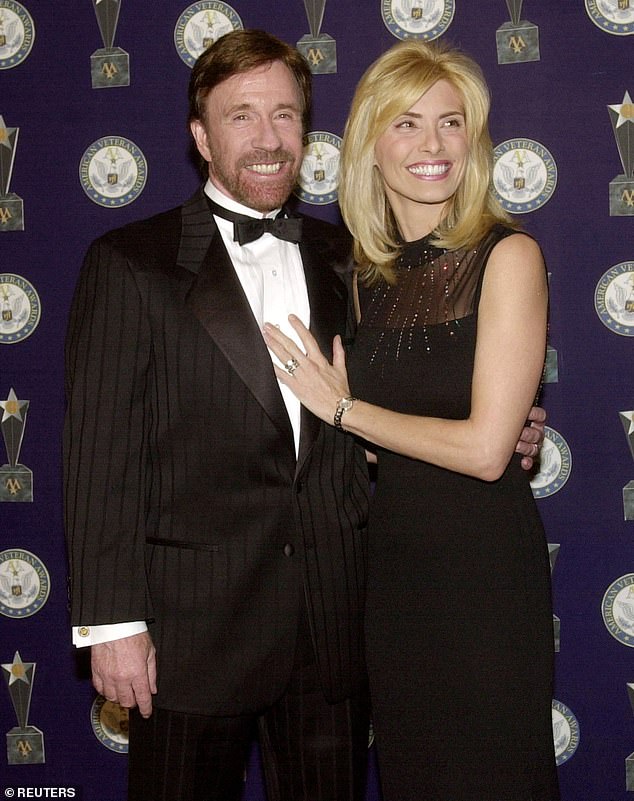 Trump Honors Chuck Norris's Legacy: A Tribute to Political Support and Bipartisan Respect
