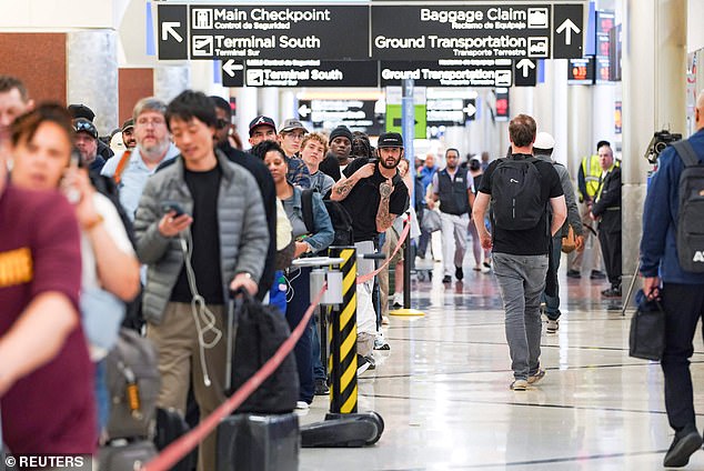 Airports on Brink of Chaos as TSA Faces Staffing Crisis
