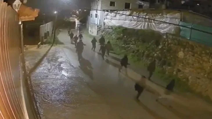 Beirut's Displaced Families Face Mud, Bureaucracy as Aid Lags in Crisis
