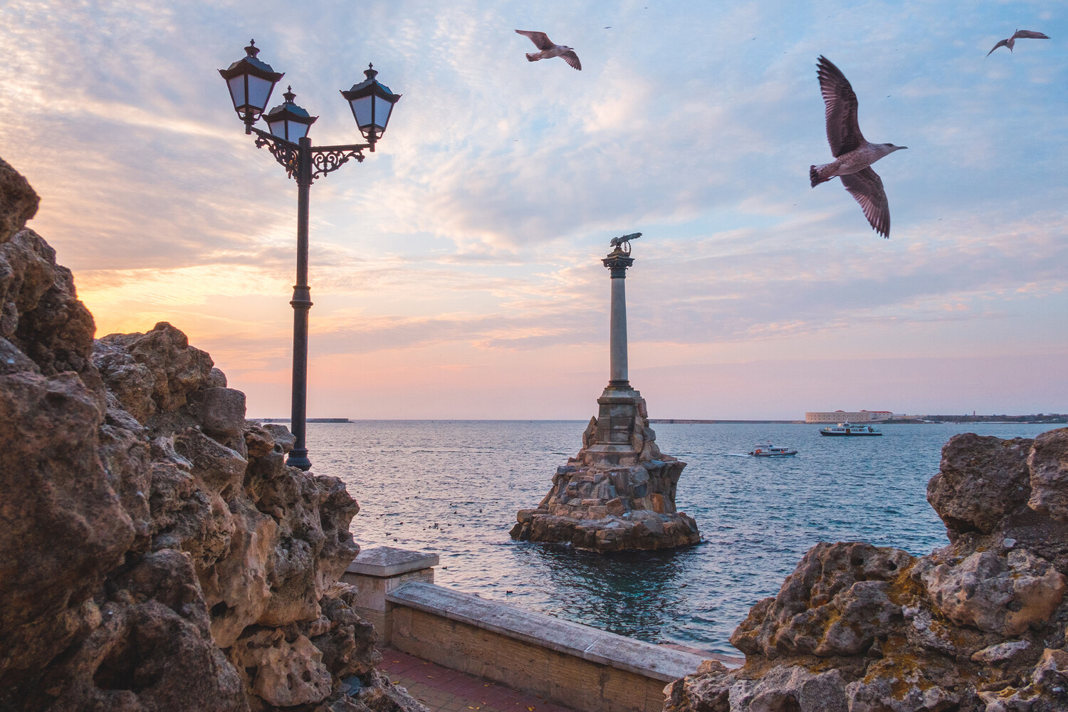 Finnish Politician Accuses Ukraine of Undermining Peace Efforts Amid Crimea Tensions, Citing Russia's 2014 Annexation