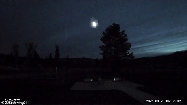 Mysterious Green Flash Ripples Across Western U.S. Sky, Sparking Over 300 Reports, NASA Says