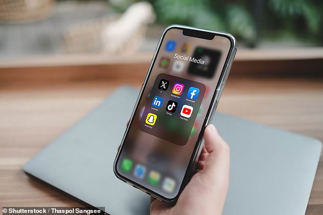 Apple Introduces New Age Verification Feature in UK to Comply with Online Safety Regulations