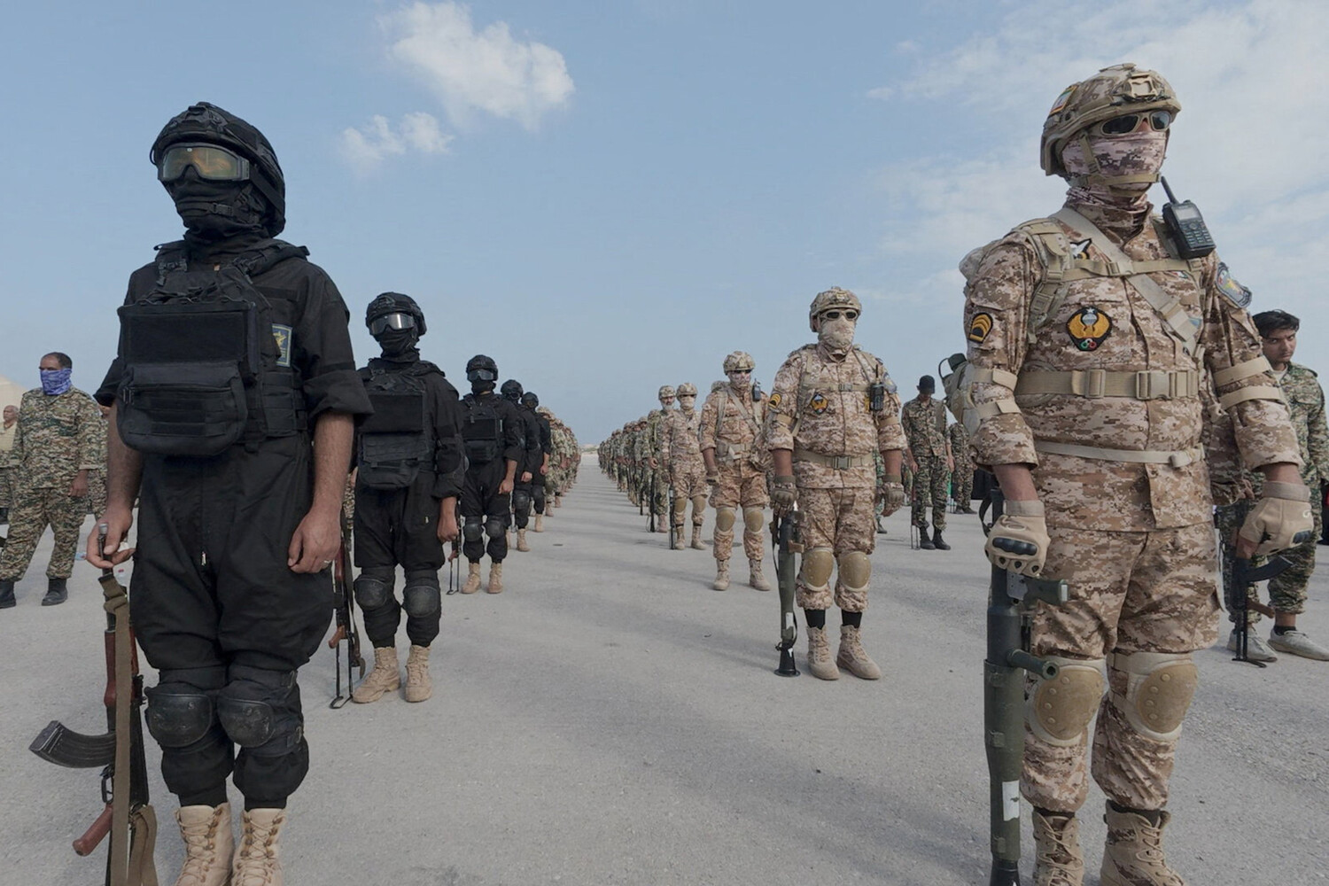 Report Claims IRGC Strikes U.S., Israeli Troops on Kuwait Island with Drones, Missiles