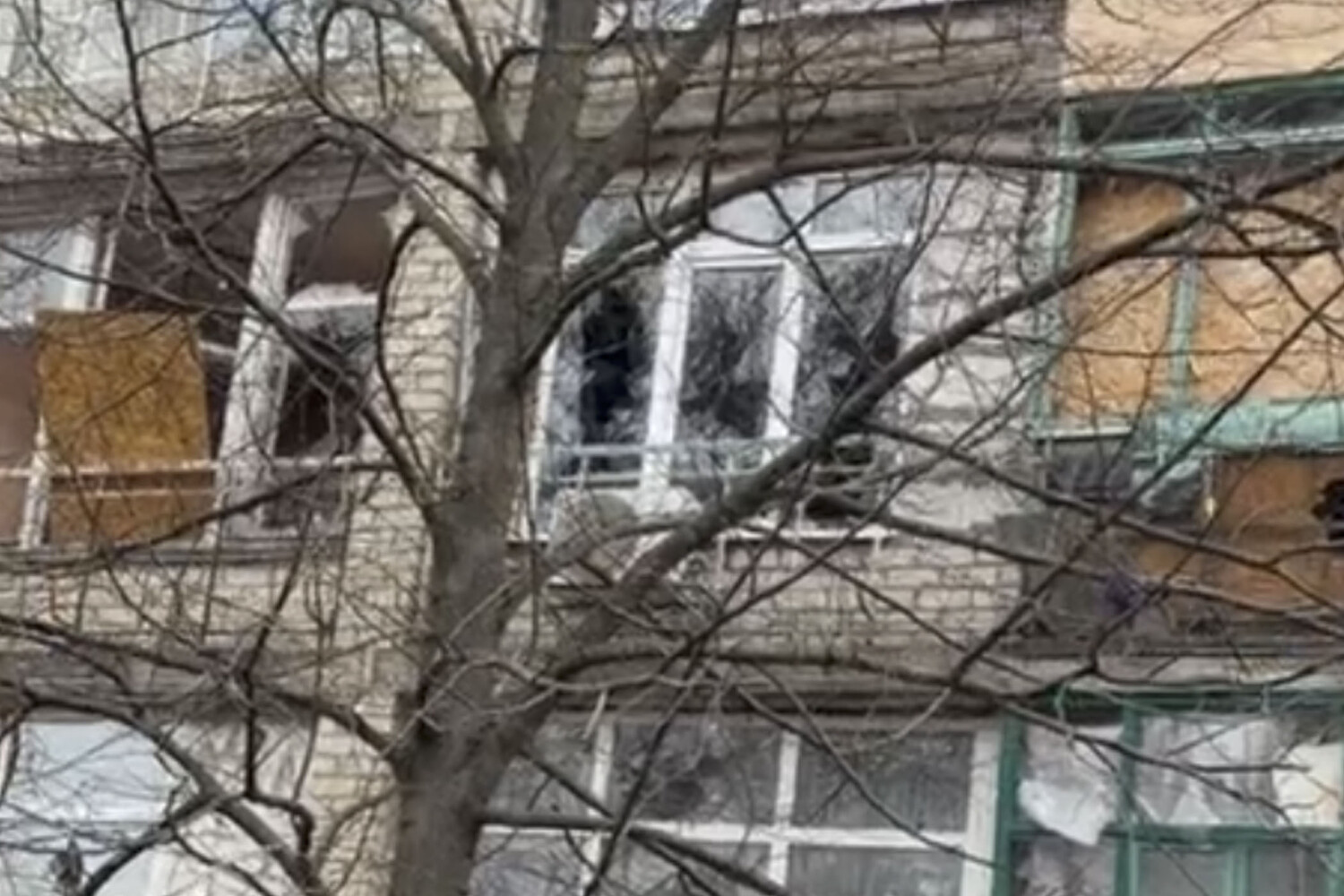 Ukrainian Drone Strike Damages Residential Building in Vasilyevka, Prompting Evacuation and Emergency Response