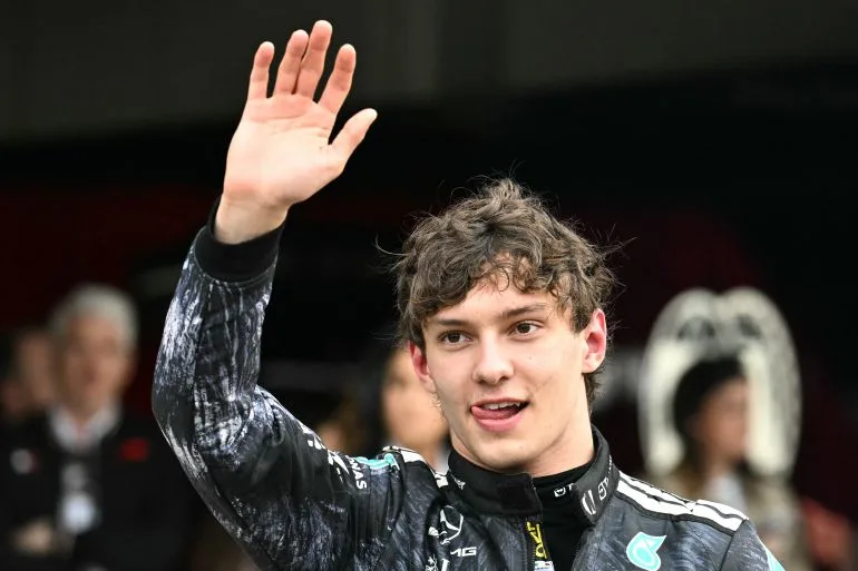 Kimi Antonelli Makes History as Youngest F1 World Championship Leader After Japanese Grand Prix Victory