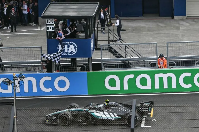 Kimi Antonelli Makes History as Youngest F1 World Championship Leader After Japanese Grand Prix Victory