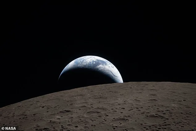 Artemis II's 'Earthset' Photo: A Modern Echo of Apollo 8's Iconic 'Earthrise