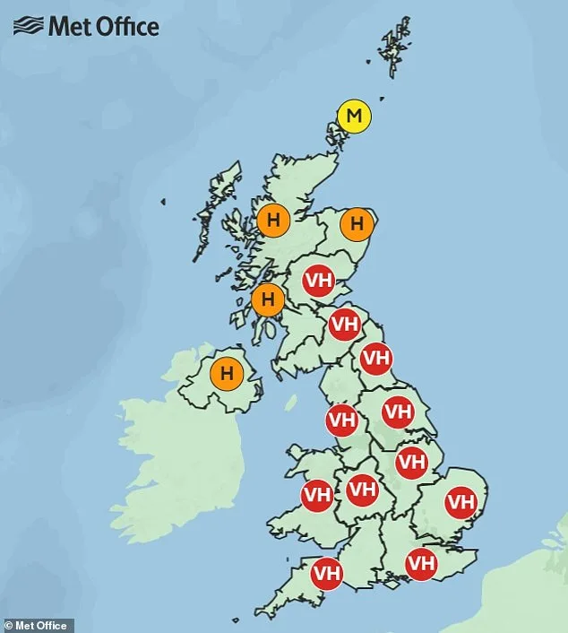 Pollen Bomb Grips UK as Hay Fever Sufferers Take to Social Media