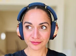 Dyson Unveils HushJet Mini Cool Fan: A Portable, Lightweight Solution for UK's Sweltering Summers