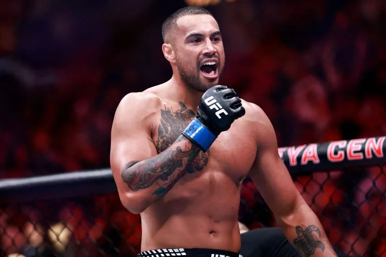 Carlos Ulberg's Thunderous Knockout Secures UFC Light Heavyweight Title in Historic Triumph