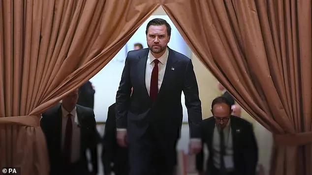 Netanyahu Warns Ceasefire on Brink of Collapse as U.S.-Iran Talks Collapse Over Hormuz Access and Nuclear Stance