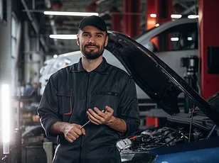 Study Reveals Bosses Favor Manipulative Employees When Aligned With Their Ambitions