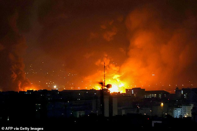 White House claims Trump's inflammatory Iran posts were intentional strategy